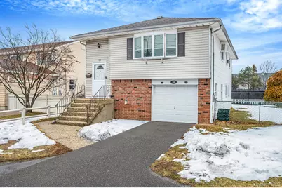 94 Harrison Avenue, Bethpage, NY 11714 - Photo 3