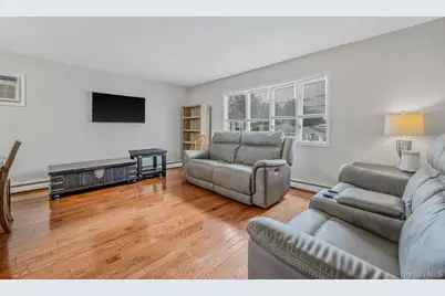 94 Harrison Avenue, Bethpage, NY 11714 - Photo 11