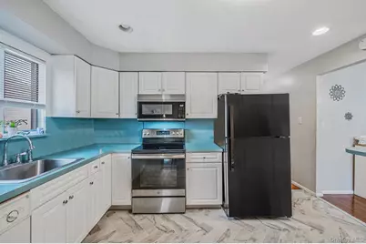 94 Harrison Avenue, Bethpage, NY 11714 - Photo 19