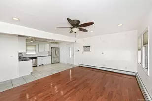 33 Robin, Levittown, NY 11756 - Photo 11