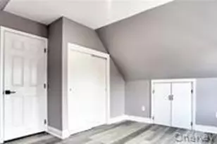 33 Robin, Levittown, NY 11756 - Photo 9