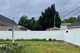 33 Robin, Levittown, NY 11756 - Photo 7