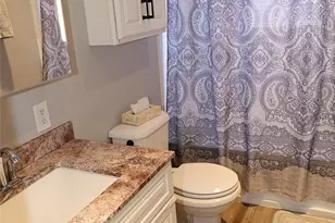 1300 Lakeside Dr, Wantagh, NY 11793 - Photo 13