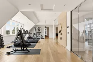 217 Hommocks Rd, Larchmont, NY 10538 - Photo 29