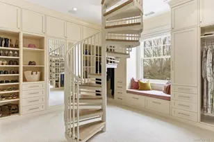 217 Hommocks Rd, Larchmont, NY 10538 - Photo 23