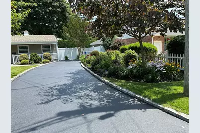 17 Ellington Drive, East Northport, NY 11731 - Photo 5