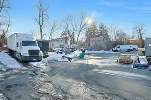 52 College Ave, Nanuet, NY 10954 - Photo 13