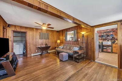 114 Monroe Drive, Mastic Beach, NY 11951 - Photo 15