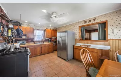 114 Monroe Drive, Mastic Beach, NY 11951 - Photo 17
