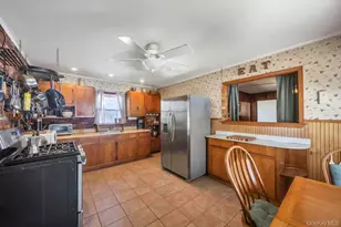 114 Monroe Dr, Mastic Beach, NY 11951 - Photo 17