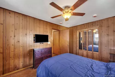 114 Monroe Drive, Mastic Beach, NY 11951 - Photo 27