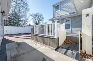 2854 Clarendon Rd, Oceanside, NY 11572 - Photo 29