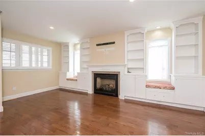 2854 Clarendon Road, Oceanside, NY 11572 - Photo 5