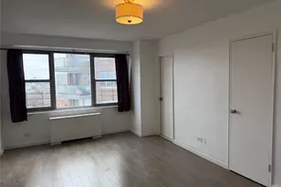 85-15 Main St, Briarwood, NY 11435 - Photo 13