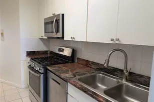 85-15 Main St, Briarwood, NY 11435 - Photo 5