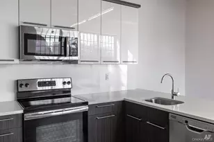 121 Westmoreland Ave, White Plains, NY 10606 - Photo 3