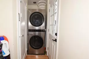 80-17 188th St, Jamaica, NY 11423 - Photo 11