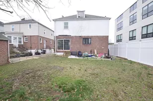 80-17 188th St, Jamaica, NY 11423 - Photo 7