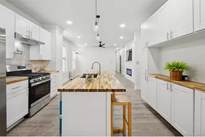 1003 Sackett Avenue, Bronx, NY 10462 - Photo 9