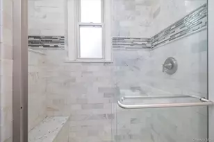 12 Hamilton Pl, Garden City, NY 11530 - Photo 17