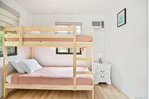 26 Duneway Ave, Seaview, NY 11770 - Photo 17