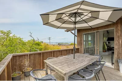 26 Duneway Avenue, Seaview, NY 11770 - Photo 11