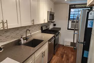 61-45 98th St, Rego Park, NY 11374 - Photo 7