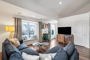 96 Somerton Ave, Central Islip, NY 11722 - Photo 5