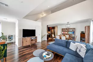 96 Somerton Ave, Central Islip, NY 11722 - Photo 7