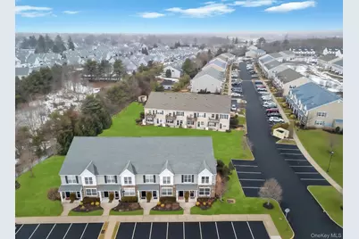 96 Somerton Avenue, Central Islip, NY 11722 - Photo 31