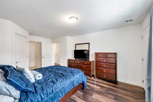 96 Somerton Ave, Central Islip, NY 11722 - Photo 17