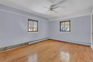 54 Surrey Ln, Hempstead, NY 11550 - Photo 23