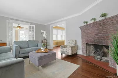 22 Dearborn Street, New Rochelle, NY 10801 - Photo 9