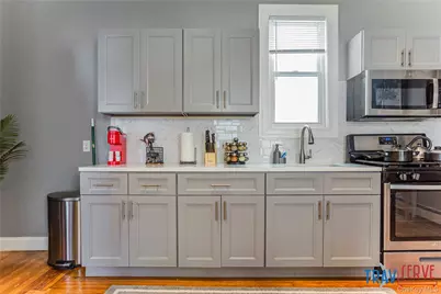 2897 Harrington Avenue #1st Fl, Bronx, NY 10461 - Photo 3