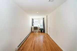 54 Landing Rd, Glen Cove, NY 11542 - Photo 9