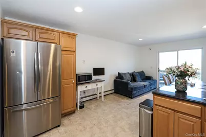 54 Landing Road, Glen Cove, NY 11542 - Photo 15