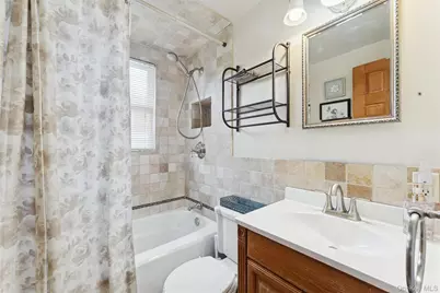 1066 Merillon Avenue, Westbury, NY 11590 - Photo 19