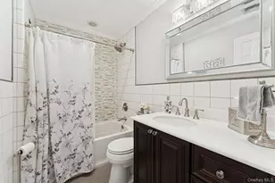 1066 Merillon Ave, Westbury, NY 11590 - Photo 11