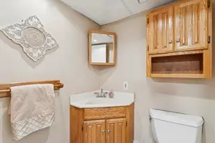 1066 Merillon Ave, Westbury, NY 11590 - Photo 21