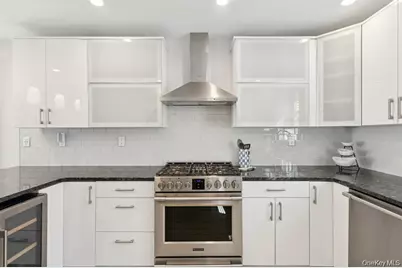 59 Delaware Avenue, Long Beach, NY 11561 - Photo 9