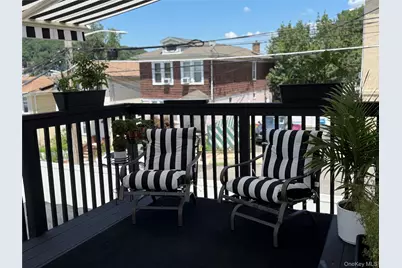 141 Burhans Avenue, Yonkers, NY 10701 - Photo 29