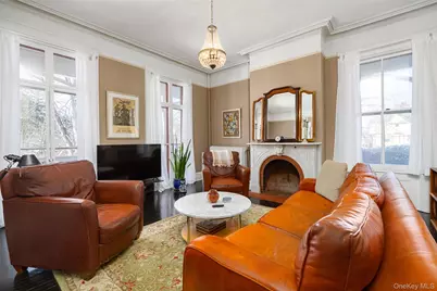 12 Hanscom Avenue, Poughkeepsie, NY 12601 - Photo 7