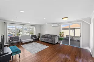 272 N Delaware Ave, Massapequa, NY 11758 - Photo 5