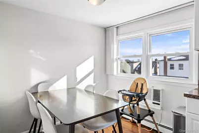 272 N Delaware Avenue, Massapequa, NY 11758 - Photo 11