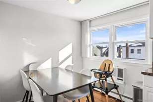 272 N Delaware Ave, Massapequa, NY 11758 - Photo 11