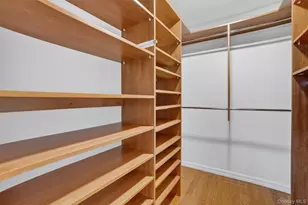 57 Boulder Ridge Rd, Scarsdale, NY 10583 - Photo 17