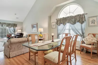 1 Joyce's Way #1, Bay Shore, NY 11706 - Photo 9