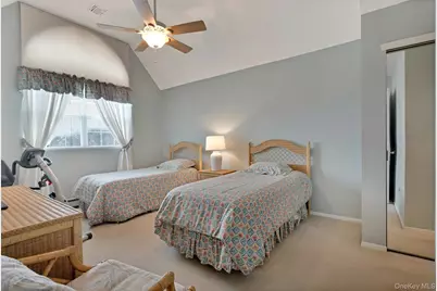 1 Joyce's Way #1, Bay Shore, NY 11706 - Photo 21