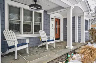 535 Brooklyn Blvd, Brightwaters, NY 11718 - Photo 3