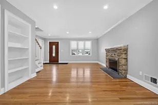 535 Brooklyn Blvd, Brightwaters, NY 11718 - Photo 7